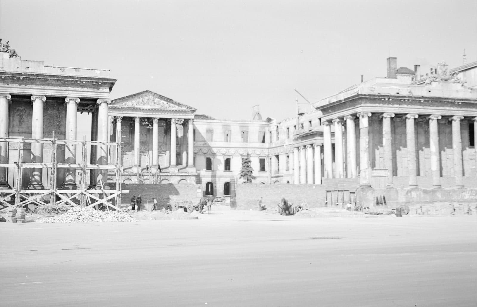 Plac Bankowy, 1951